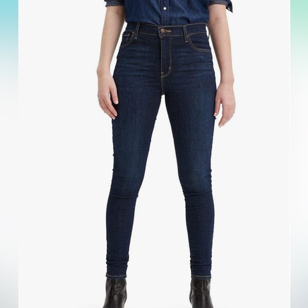 Levi’s 720 high rise super skinny jeans size 27